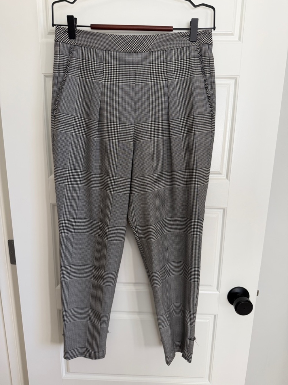 Kit and Ace Black and White Houndstooth Pants with Blue Label